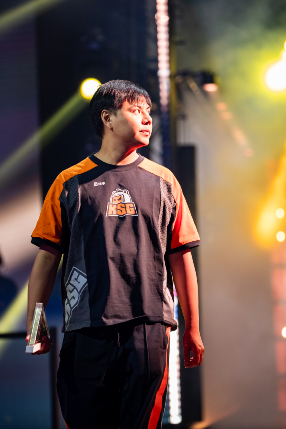 街霸6选手刷新世界纪录，震撼全场的简单介绍