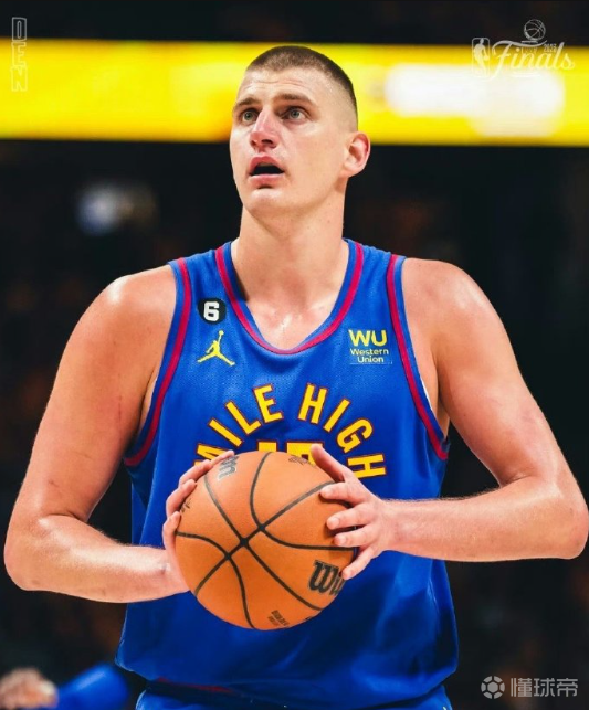 棒球再创历史，冠军实至名归的简单介绍