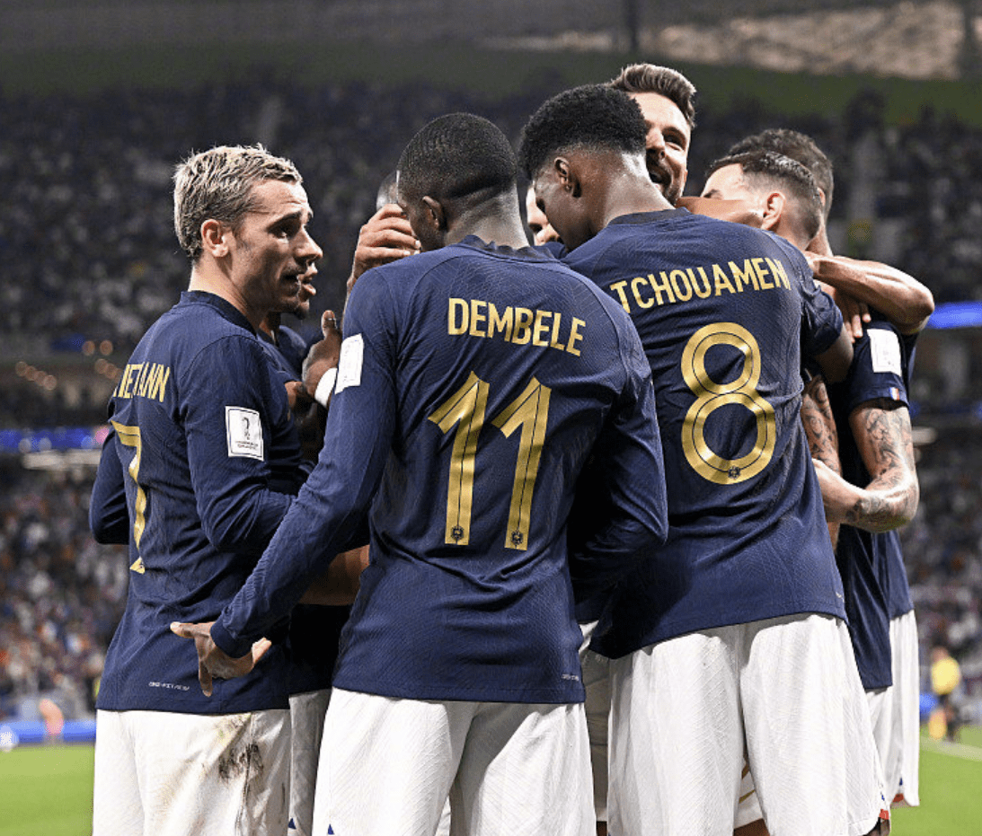 法国队碾压日本队，王皓扛起全队