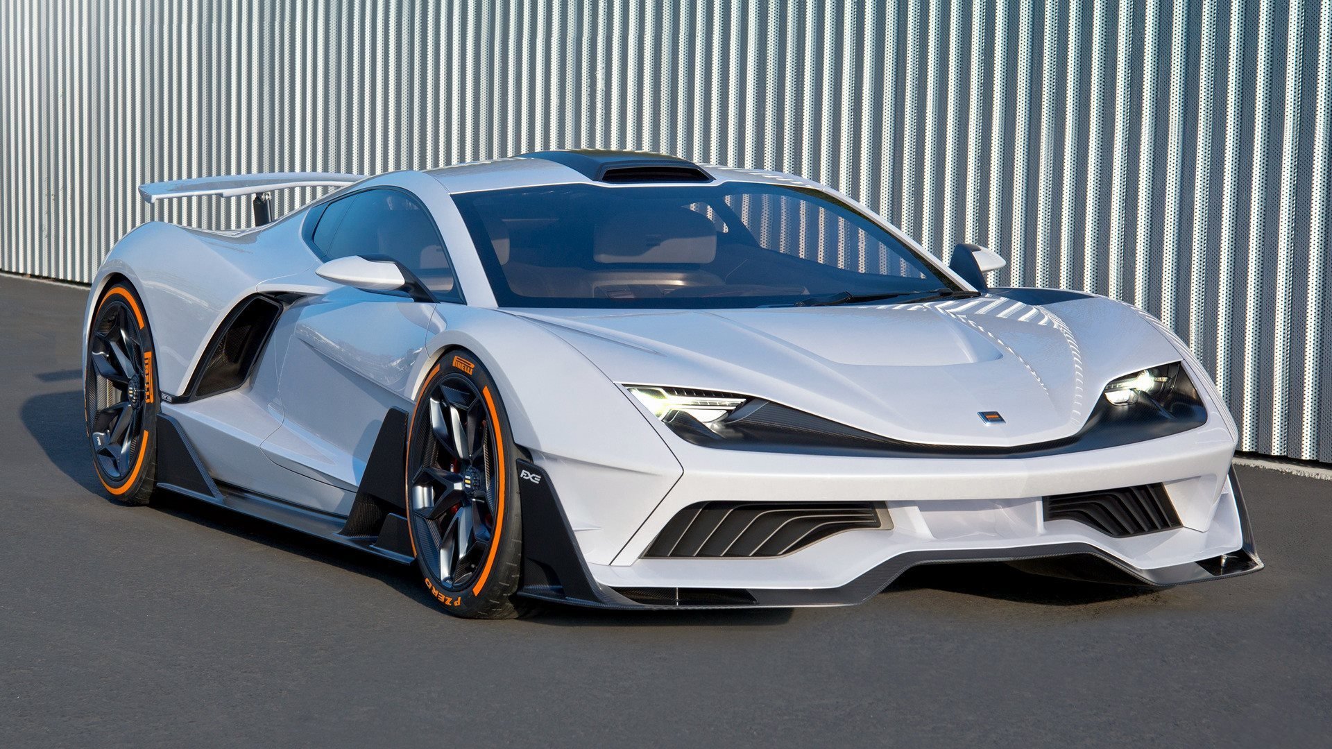 绿色风暴中的神祇，当爱尔兰节奏在几内亚心跳上起舞，库尔图瓦统治了谁的天空？